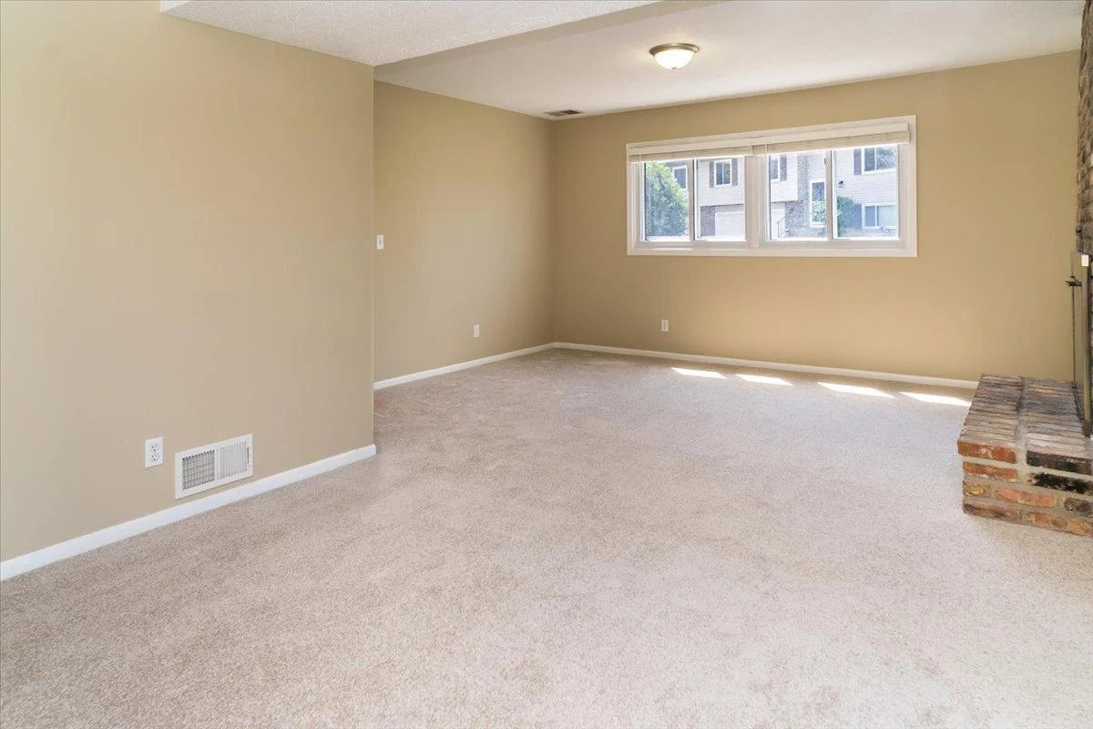 10326 Balsam Lane, Eden Prairie, MN 55347