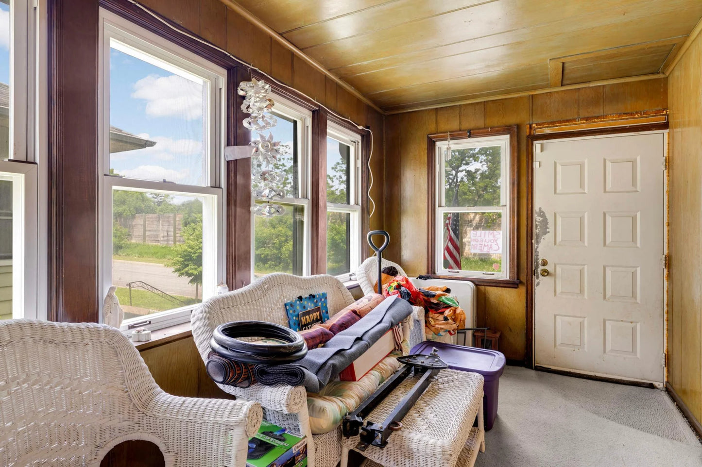 1102 Pacific Street, Saint Paul, MN 55106