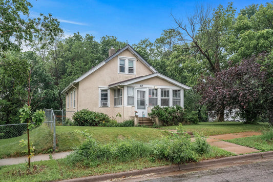 48 Jessamine Avenue, Saint Paul, MN 55117