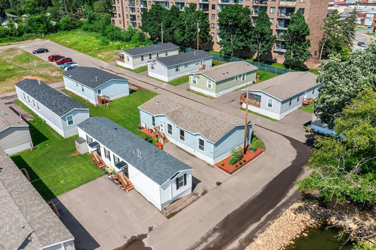 2501 Lowry Avenue, Saint Anthony, MN 55418