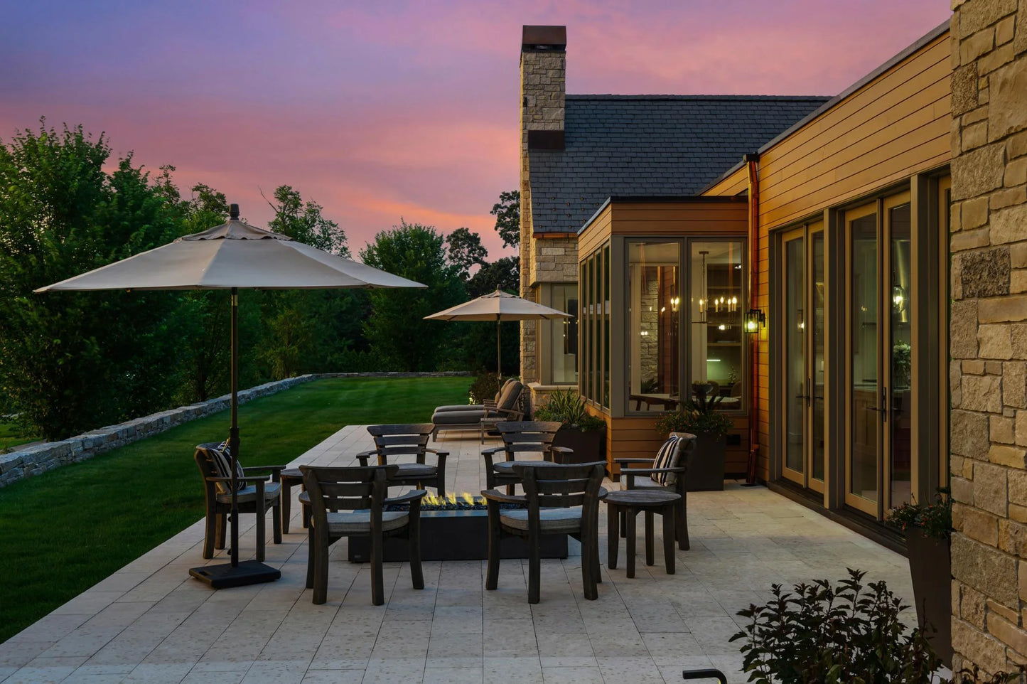 2505 Lake Of The Isles Parkway, Minneapolis, MN 55405