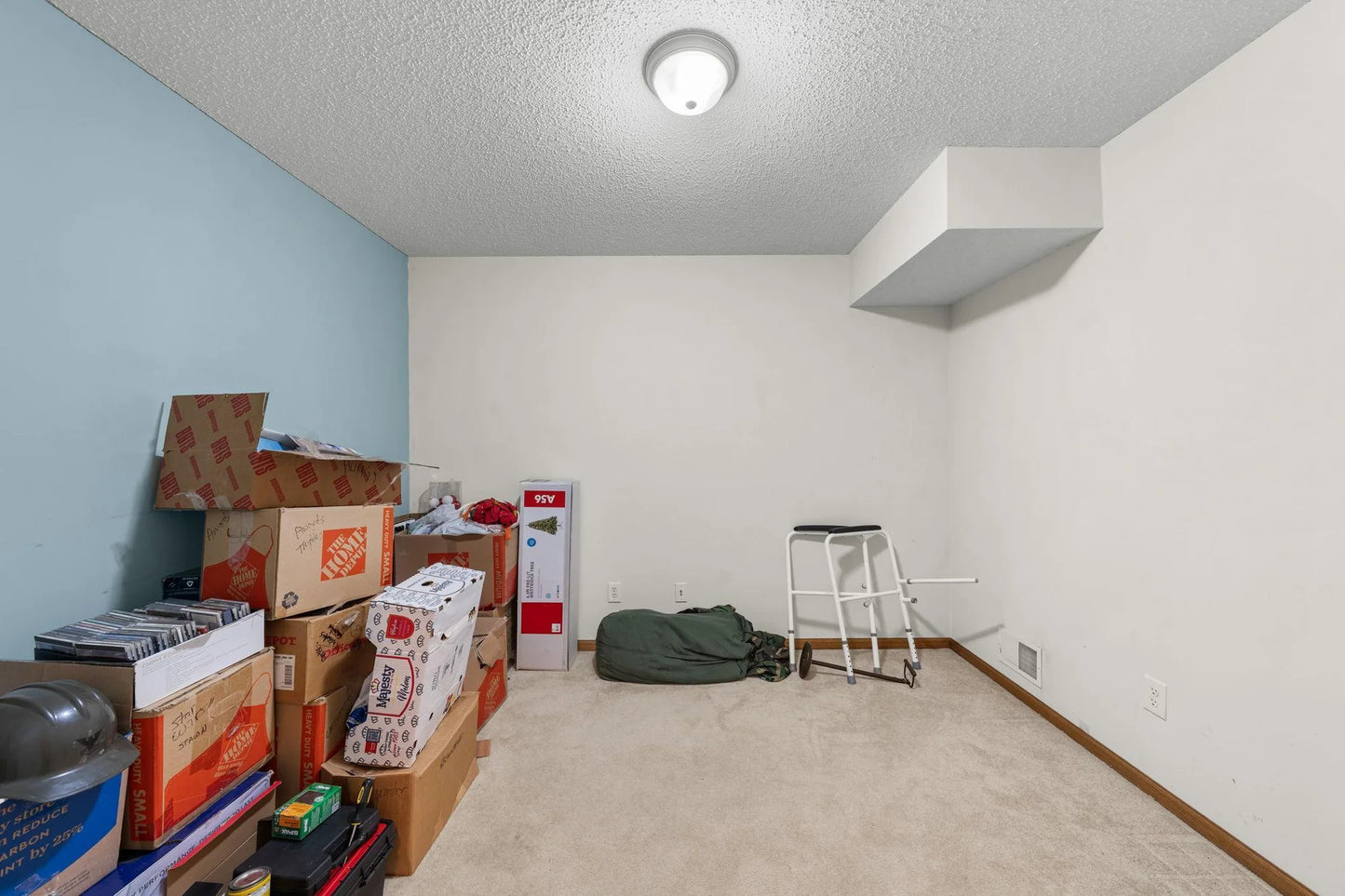 4735 Victor Path, Hugo, MN 55038