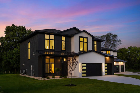 504 Maple Street, Chaska, MN 55318