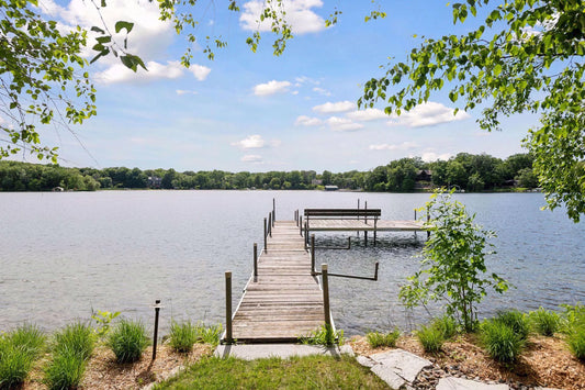 5740 Christmas Lake Point, Shorewood, MN 55331