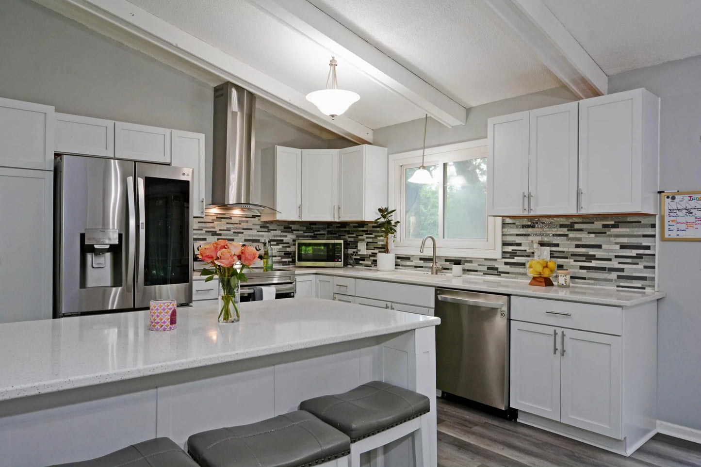 685 Mcknight Road, Saint Paul, MN 55119