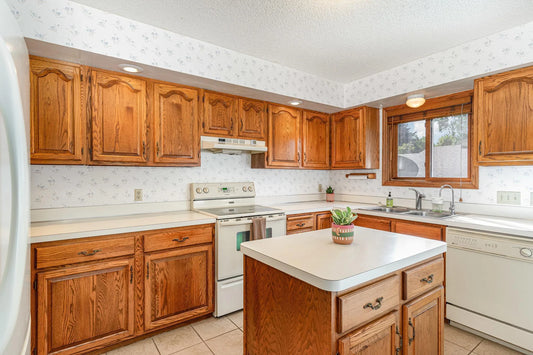 4231 Yorktown Drive, Eagan, MN 55123