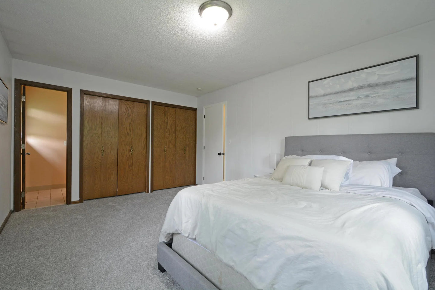 685 Mcknight Road, Saint Paul, MN 55119