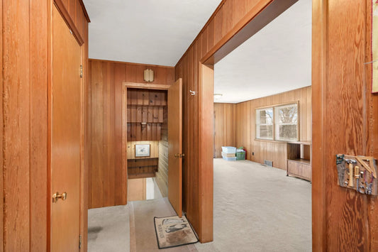 576 Lexington Parkway, Saint Paul, MN 55116