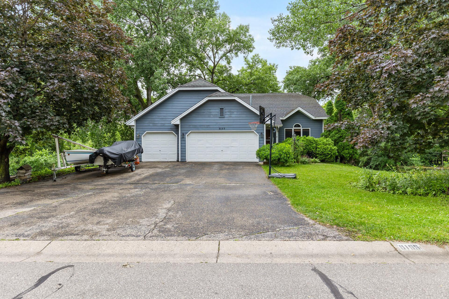 9155 Staring Lane, Eden Prairie, MN 55347