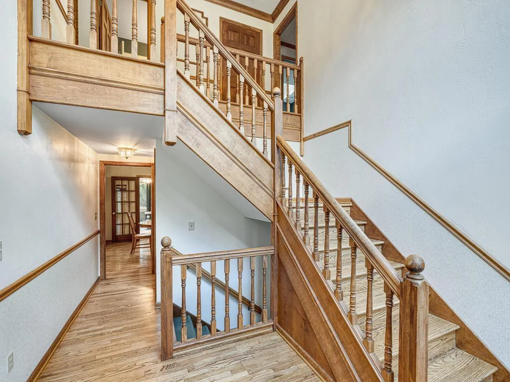 10245 183rd Street, Lakeville, MN 55044