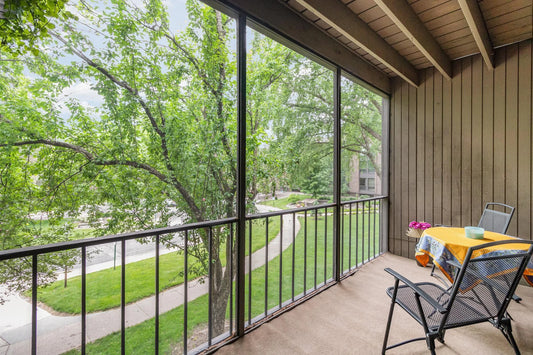 6085 Lincoln Drive, Edina, MN 55436