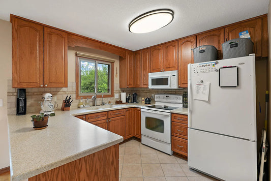 5237 Scott Avenue, Crystal, MN 55429