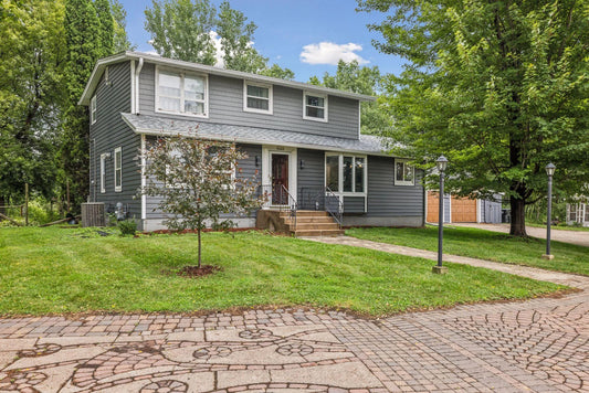 4524 129th Street, White Bear Lake, MN 55110