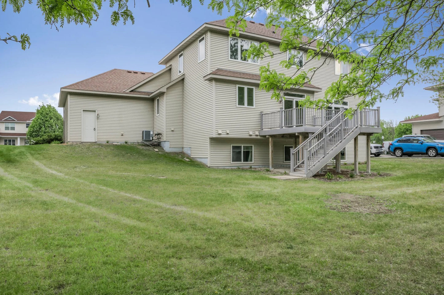 10543 Noble Circle, Brooklyn Park, MN 55443