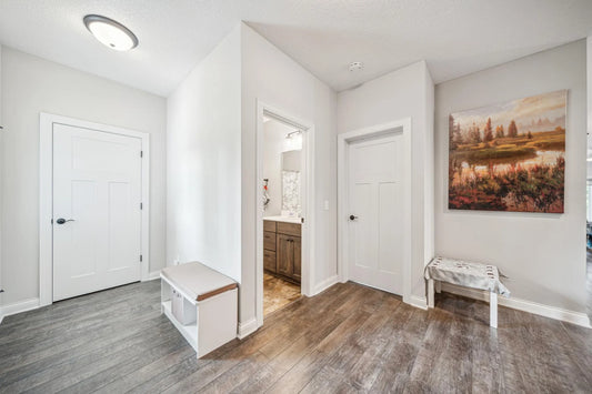 592 Shoreview Lane, Norwood Young America, MN 55397