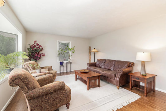 10424 Zenith Avenue, Bloomington, MN 55431
