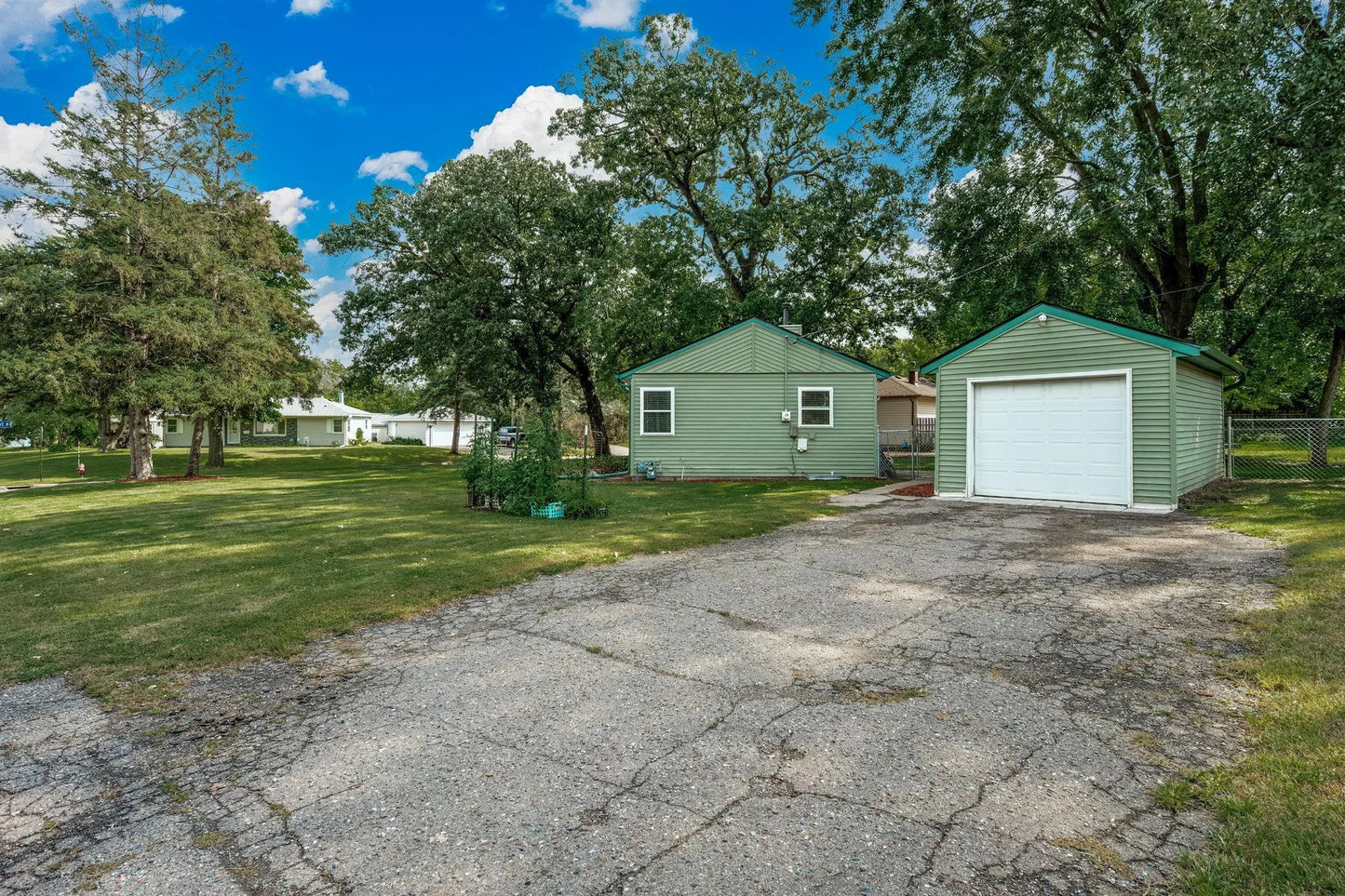 5361 Pennsylvania Avenue, New Hope, MN 55428