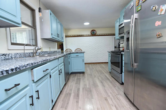 2520 Allen Drive, Burnsville, MN 55337