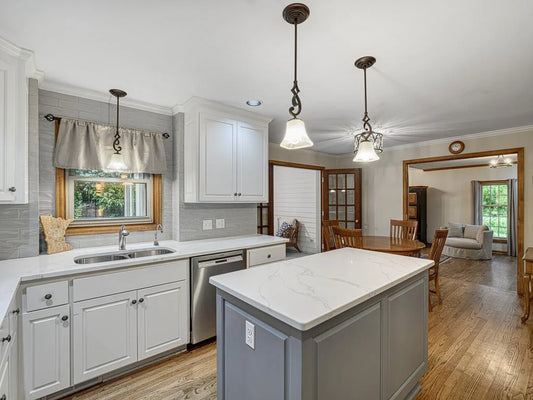 10245 183rd Street, Lakeville, MN 55044