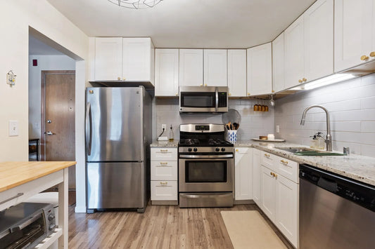 4820 Park Commons Drive, Saint Louis Park, MN 55416