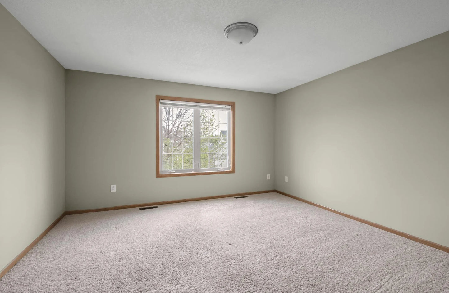 10543 Noble Circle, Brooklyn Park, MN 55443