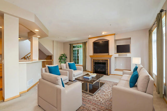 4342 Victor Path, Hugo, MN 55038