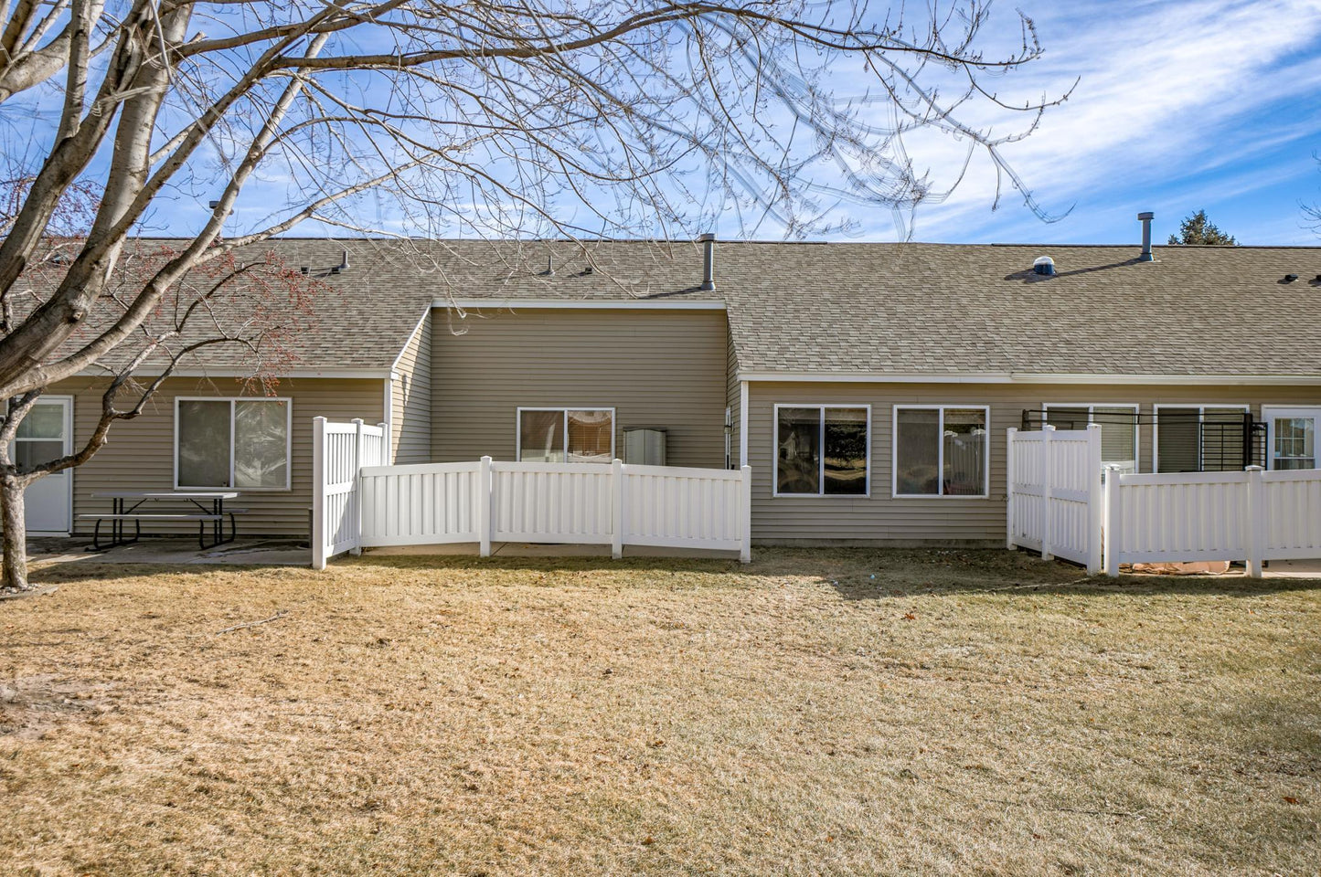 1818 Stone Meadow Boulevard, Shakopee, MN 55379