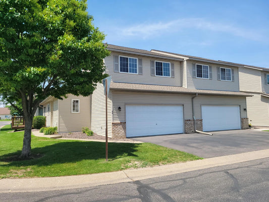 44 Willow Way, Farmington, MN 55024