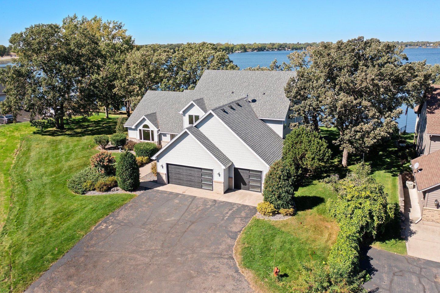 140 Shoreview Estate, Big Lake, MN 55309