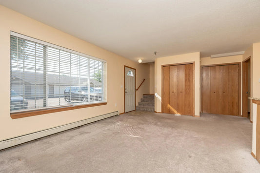 1279 Taylor Street, Shakopee, MN 55379