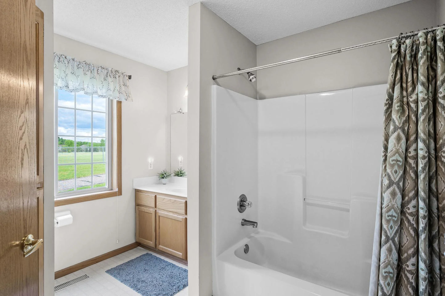 12 3rd Street, Saint Michael, MN 55376