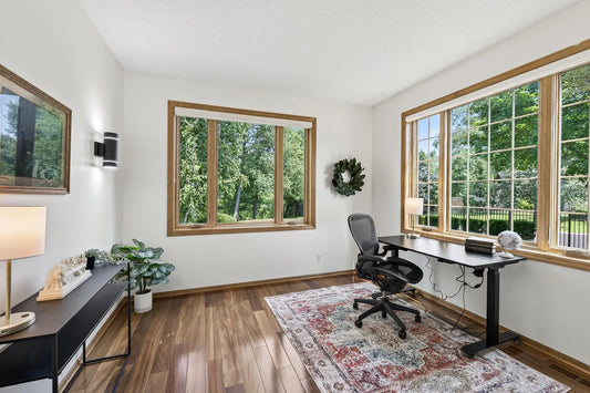 2545 Hillwood Drive, Maplewood, MN 55119
