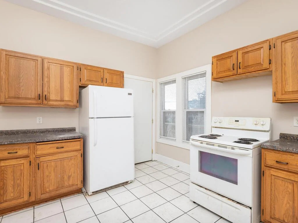 2100 Dupont Avenue, Minneapolis, MN 55411