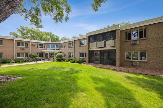 4380 Brookside Court, Edina, MN 55436