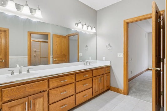 5938 Burke Trail, Inver Grove Heights, MN 55076