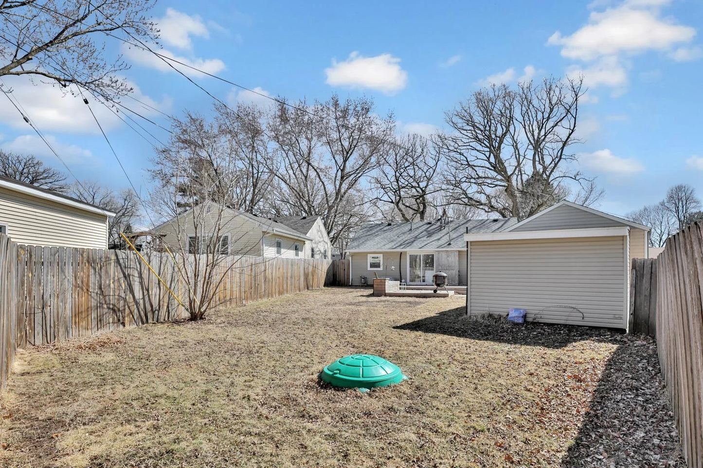 1955 Polaris Place, North Saint Paul, MN 55109