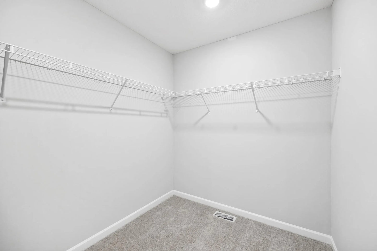 10320 Birchwood Circle, Victoria, MN 55318