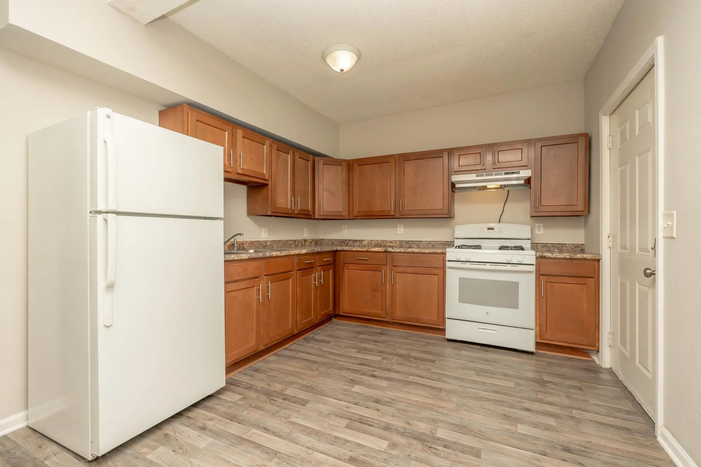 2504 Humboldt Avenue, Minneapolis, MN 55411