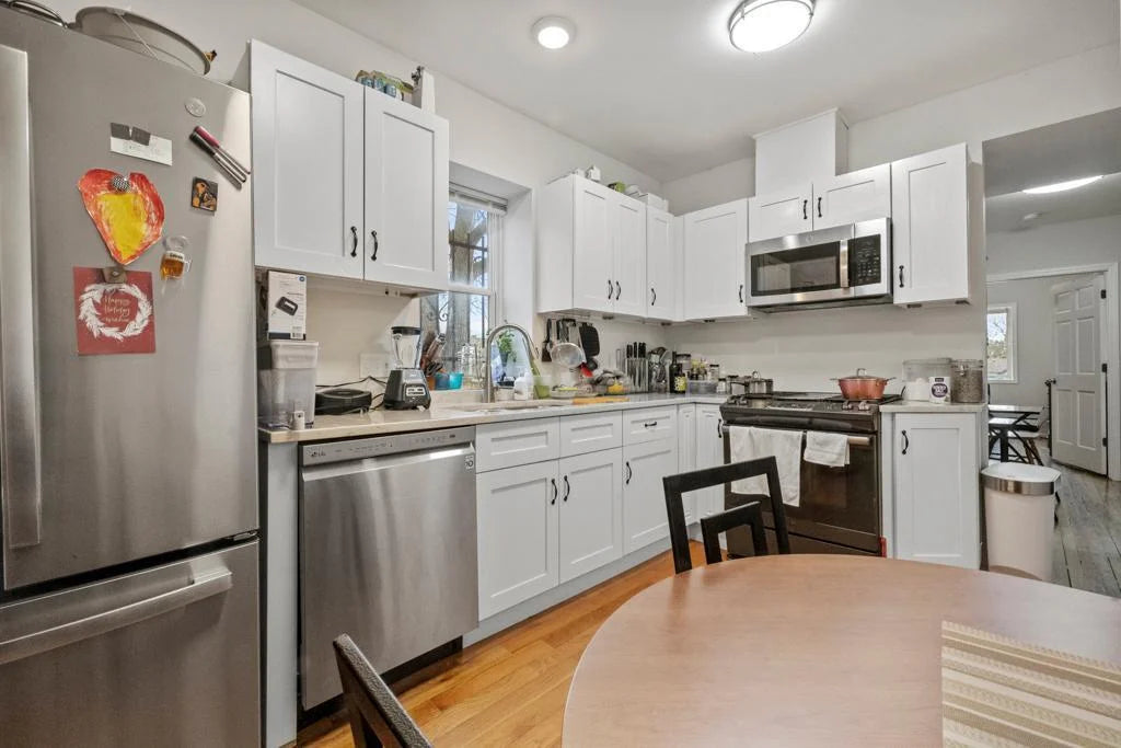 3805 Chicago Avenue, Minneapolis, MN 55407