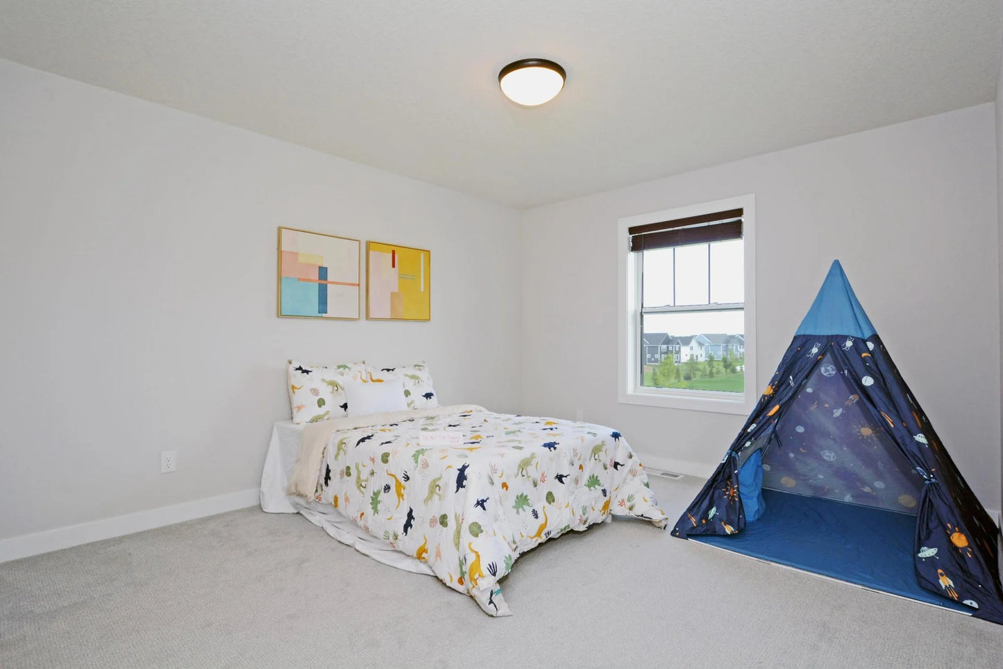 5120 Coronado Drive, Woodbury, MN 55129