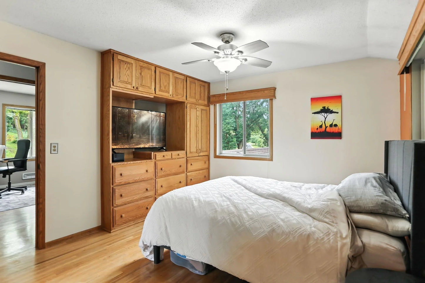 504 135th Street, Burnsville, MN 55337