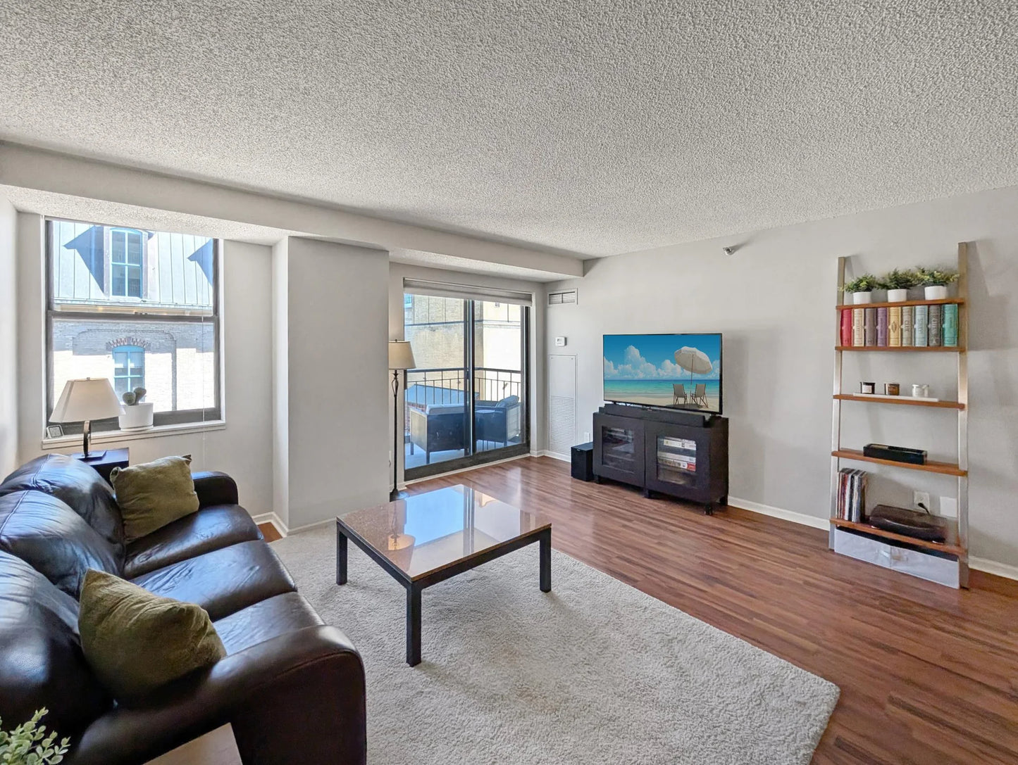 401 1st Street, Minneapolis, MN 55401