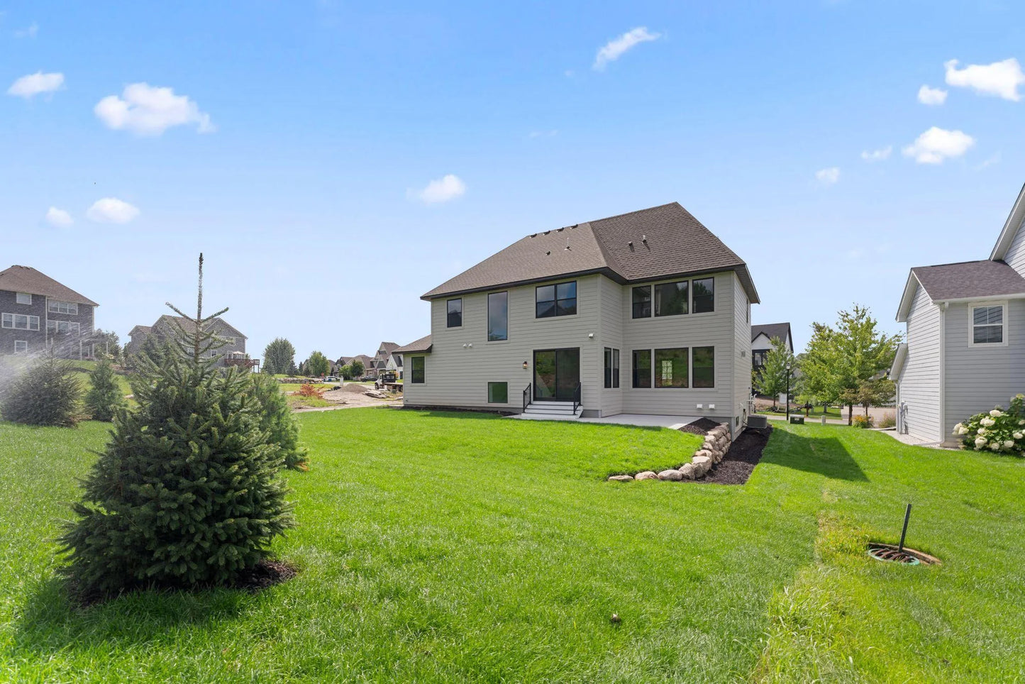 5260 Polaris Lane, Plymouth, MN 55446