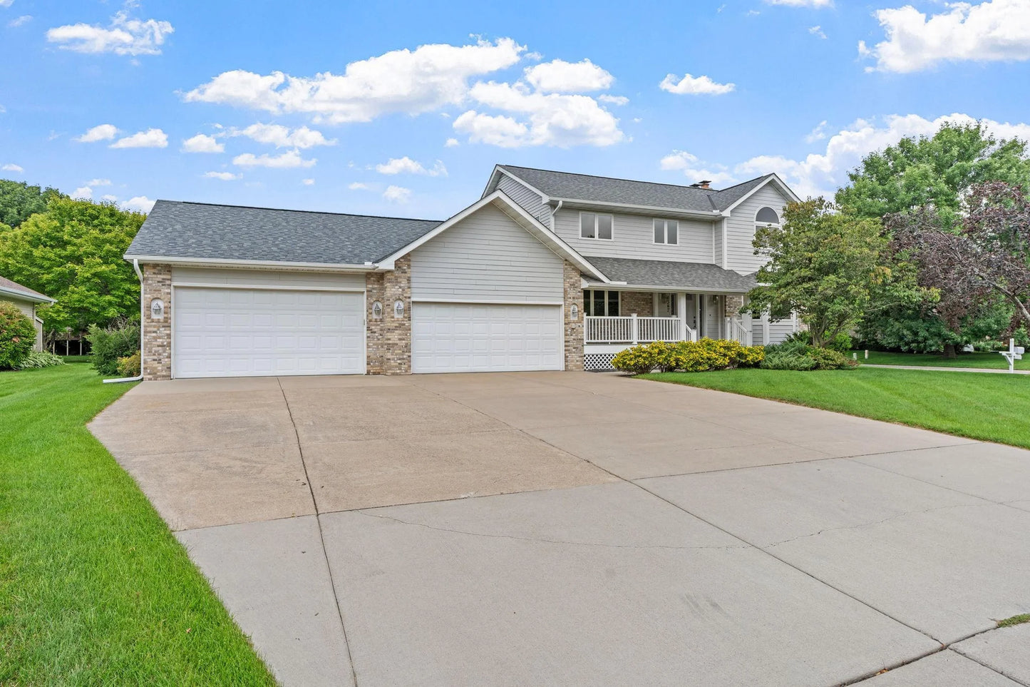 8347 Zanzibar Court, Maple Grove, MN 55311