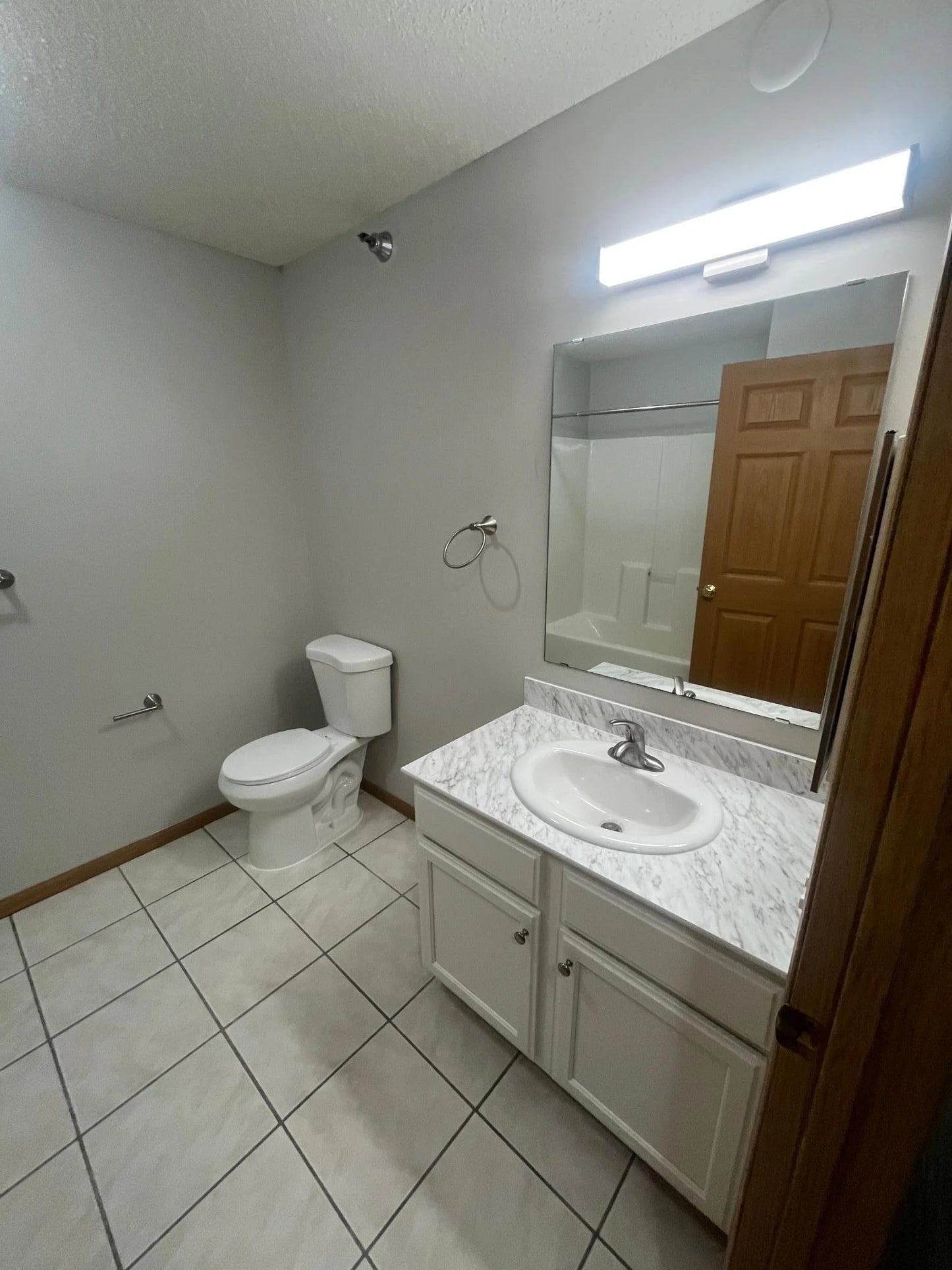 1321 Lake Drive, Chanhassen, MN 55317