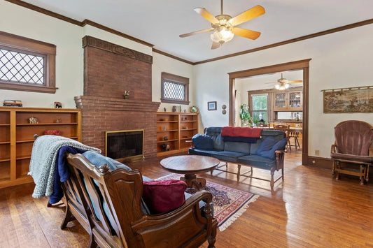2512 Humboldt Avenue, Minneapolis, MN 55405