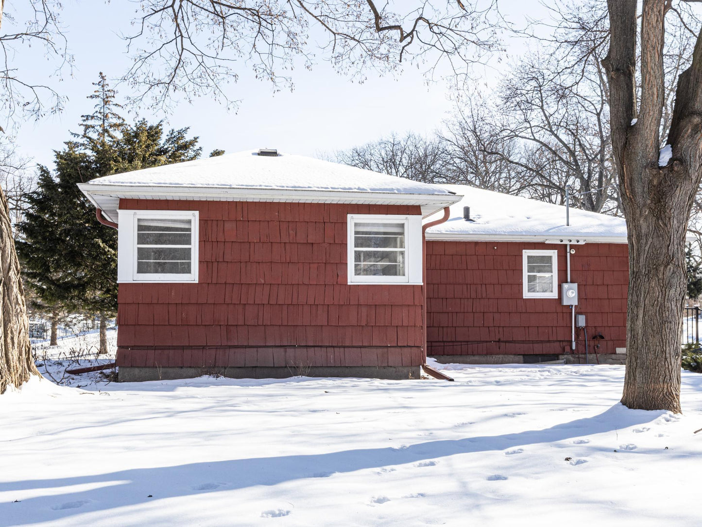 3331 Lee Avenue, Golden Valley, MN 55422