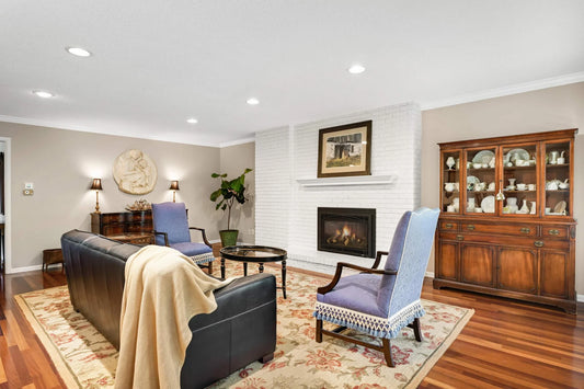 5315 Malibu Drive, Edina, MN 55436