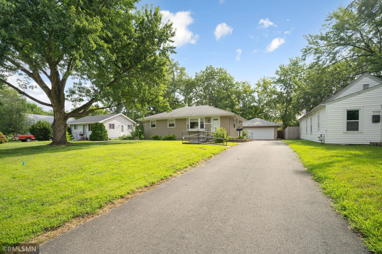 5114 Florida Avenue, Crystal, MN 55428
