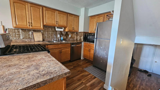 5717 80th Avenue, Brooklyn Park, MN 55443